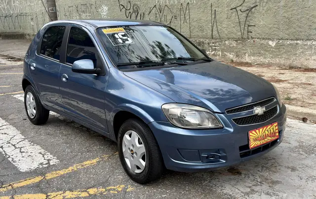 Carro Chevrolet Celta 2015 LT 1.0 (Flex)