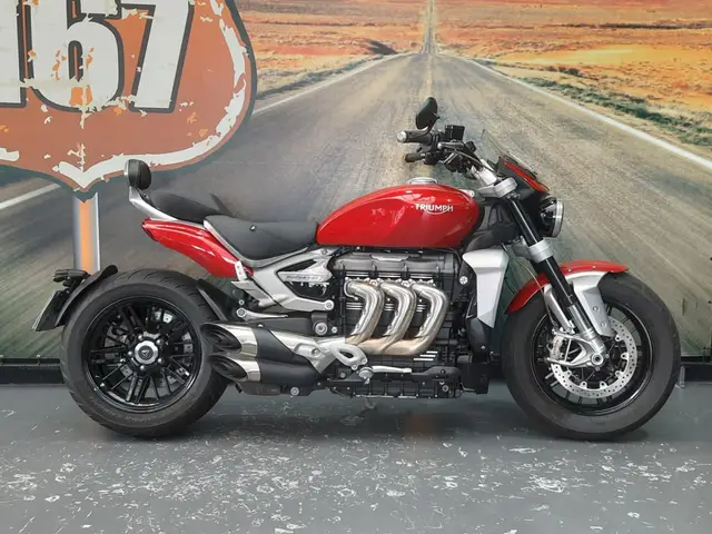 Moto Triumph Rocket 3 2021 III R 2500cc