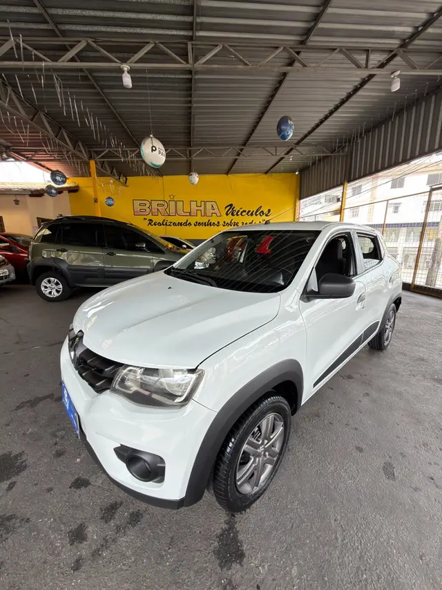 Carro Renault Kwid 2021 Zen 1.0 12v SCe (Flex)