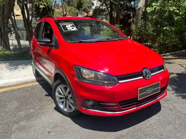 Carro Volkswagen Fox 2016 1.0 MPI Track (Flex)