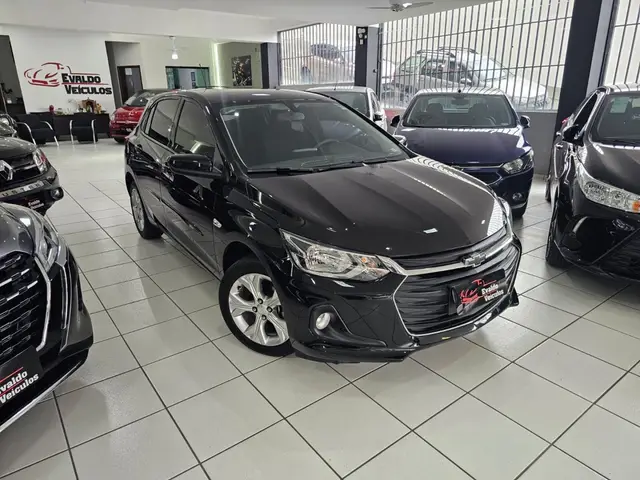 Carro Chevrolet Onix Plus 2023 LTZ 1.0 Turbo
