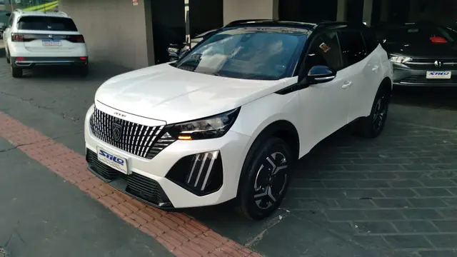 Carro Peugeot 2008 2025 GT 1.0 turbo