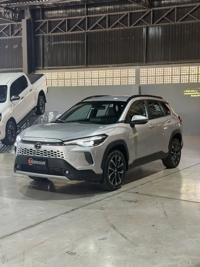 Carro Toyota Corolla Cross 2025 XRE 2.0