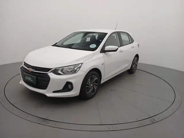 Carro Chevrolet Onix Plus 2024 LT 1.0