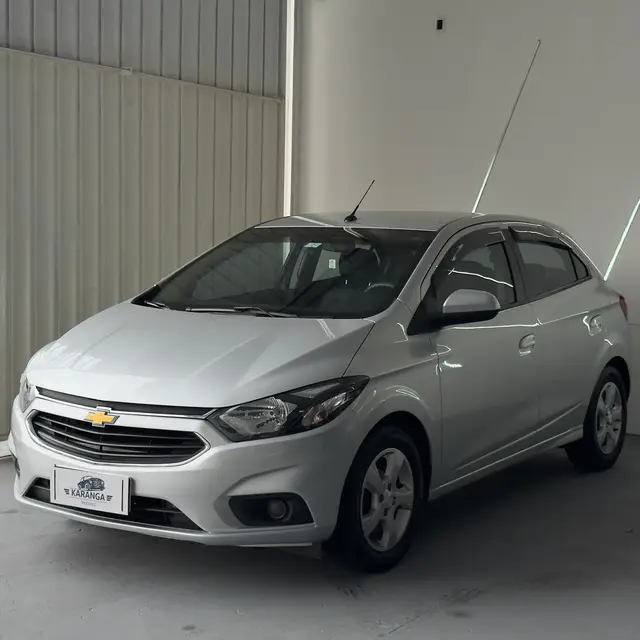 Carro Chevrolet Onix 2019 1.4 LT SPE/4 (Aut)
