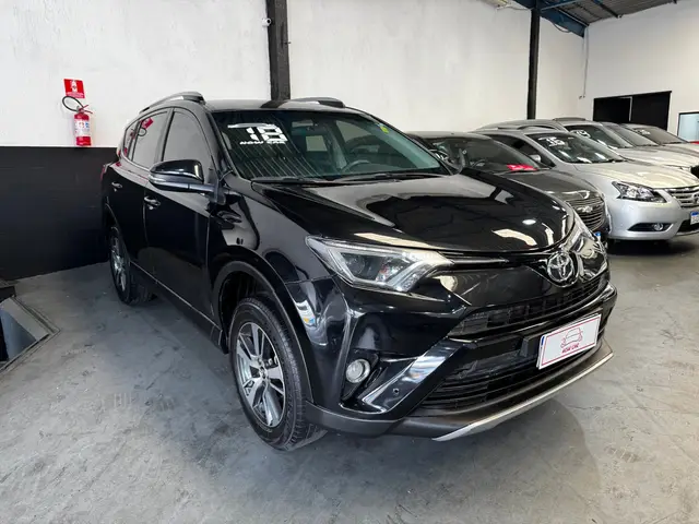 Carro Toyota RAV4 2018 2.0 CVT