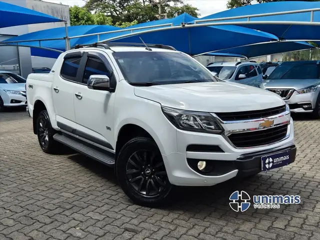 Carro Chevrolet S10 Cabine Dupla 2019 S10 2.8 CTDI High Country 4WD (Cabine Dupla) (Aut)