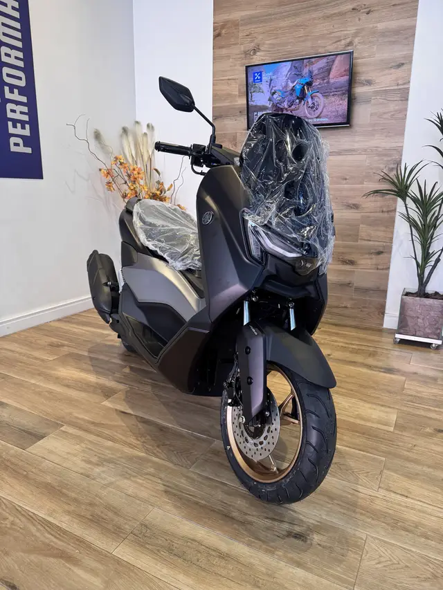 Moto Yamaha NMax 2026 Connected 160 ABS