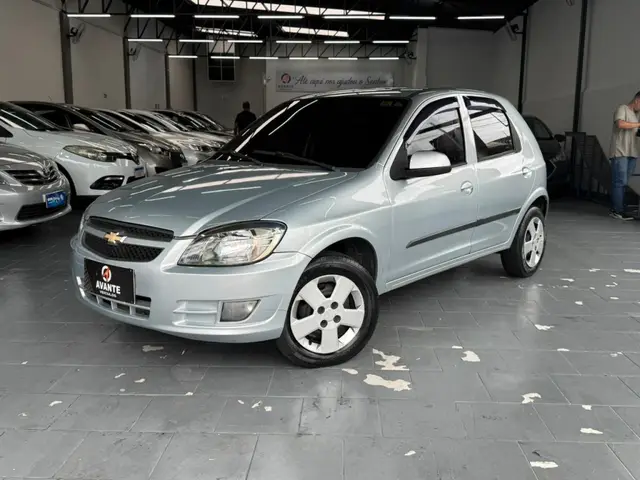 Carro Chevrolet Celta 2013 LT 1.0 (Flex)