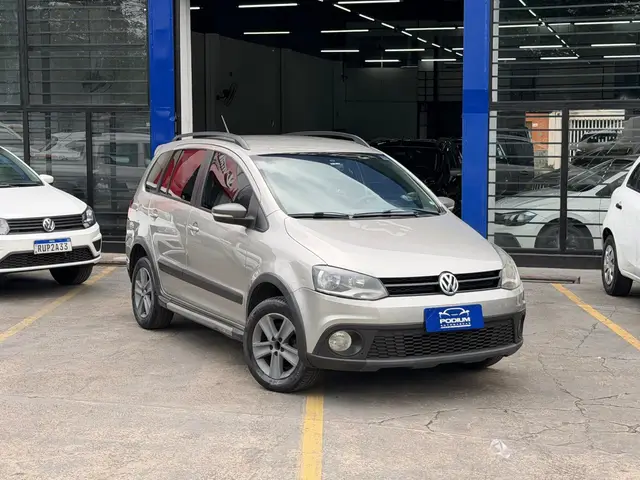Carro Volkswagen SpaceCross 2012 1.6 8V (Flex)