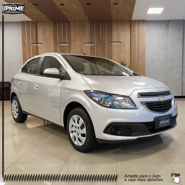 Carro Chevrolet Onix 2015 1.4 LT SPE/4