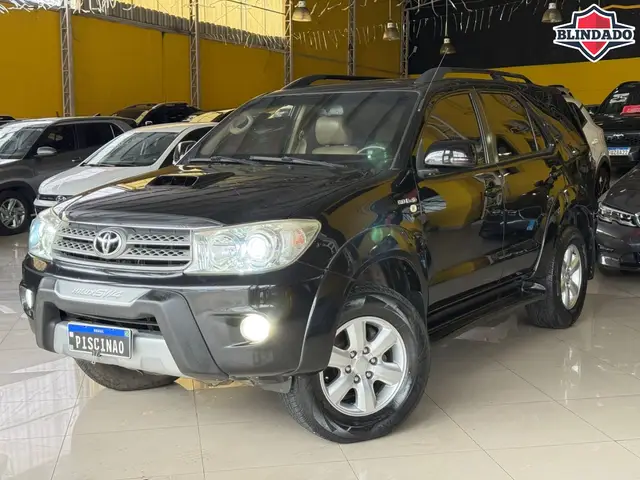 Carro Toyota Hilux SW4 2011 SRV 4x4 3.0 Turbo  (aut)