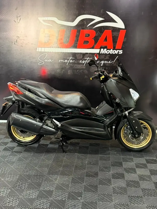 Moto Yamaha XMax 2021 250 (ABS)