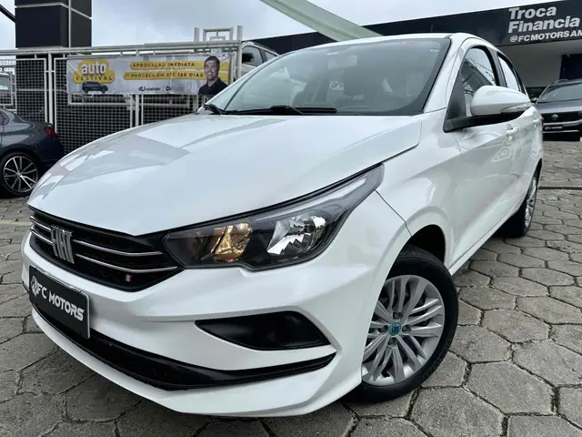 Carro Fiat Cronos 2025 Drive 1.0