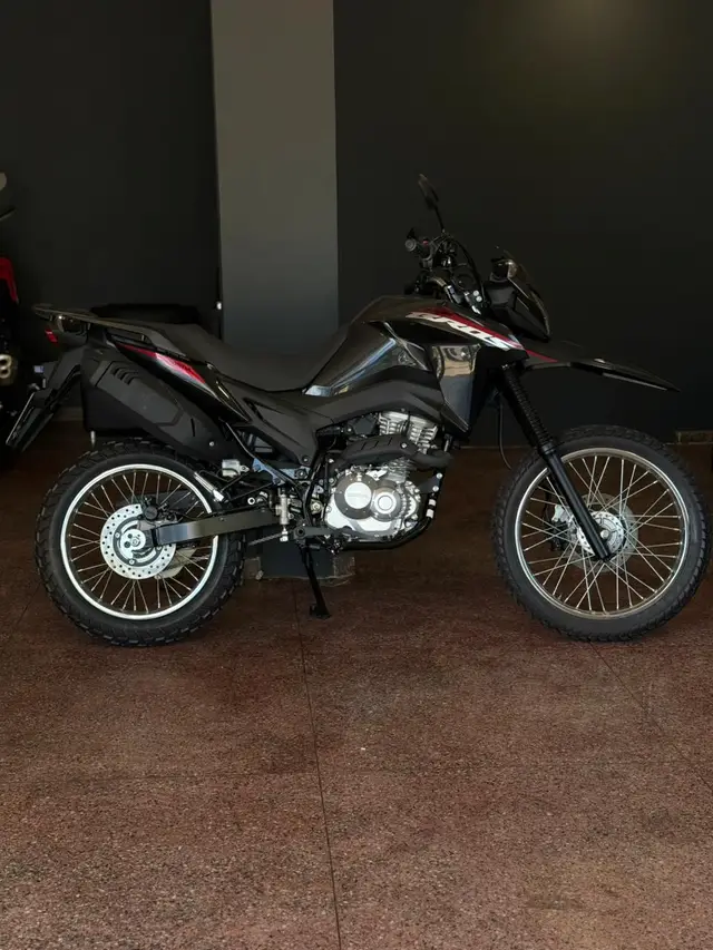 Moto Honda NXR 160 2025 Bros CBS