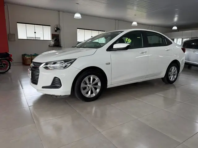 Carro Chevrolet Onix Plus 2021 1.0 LT (Flex)