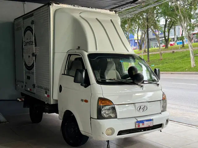 Caminhão Hyundai HR 2008 HD 2.5 TCI Longo (Sem Caçamba)