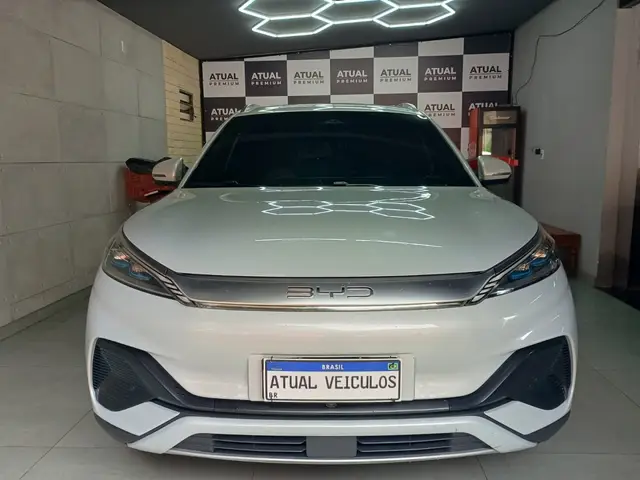 Carro BYD Yuan Plus 2024 EV