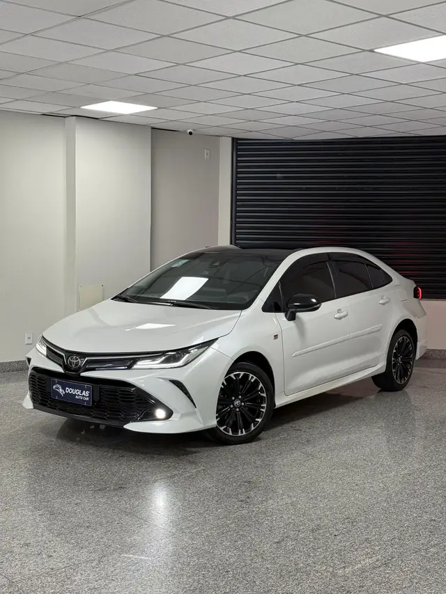 Carro Toyota Corolla 2023 GR-S 2.0 Flex