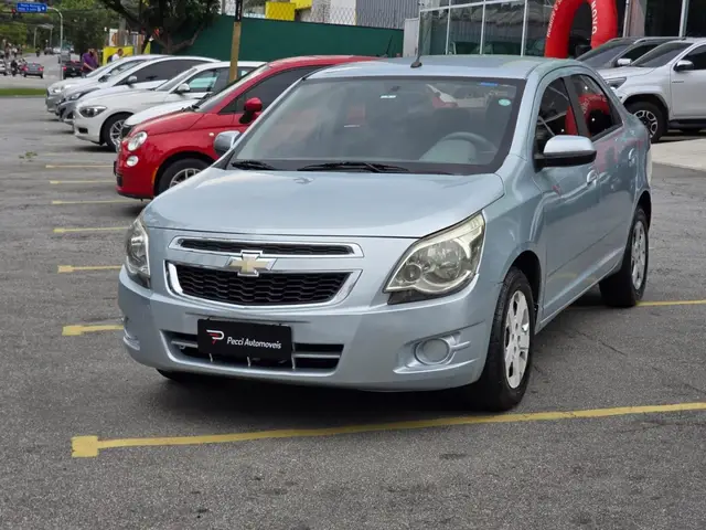 Carro Chevrolet Cobalt 2014 LT 1.4 8V (Flex)