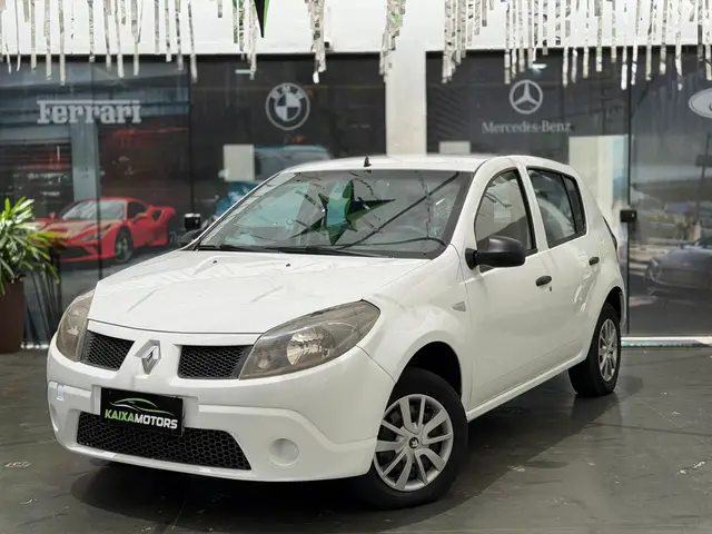 Carro Renault Sandero 2014 Authentique 1.0 16V (flex)