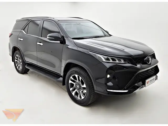 Carro Toyota SW4 2024 Diamond  2.8 Turbodiesel 4x4 (Aut.)