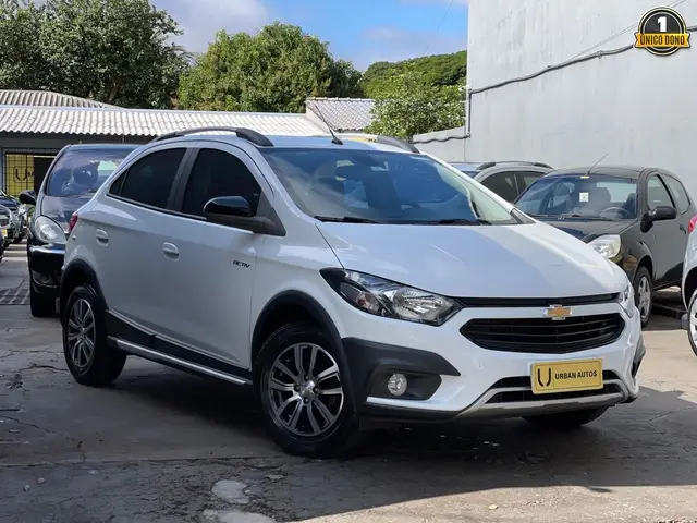 Carro Chevrolet Onix 2017 1.4 Activ SPE/4