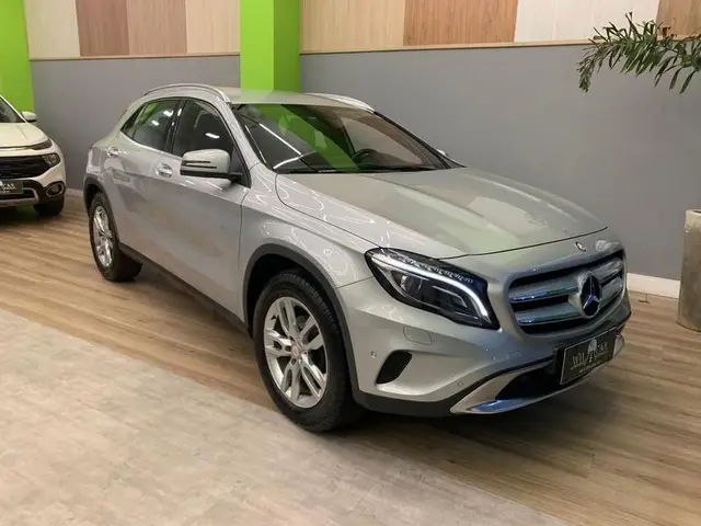 Carro Mercedes-Benz GLA 200 2015 GLA 200 1.6 Style