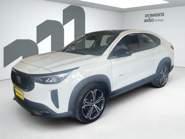 Carro Fiat Fastback 2025 Impetus T200 Hybrid