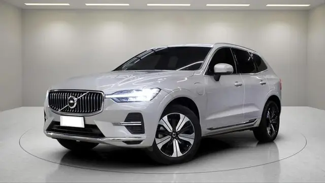 Carro Volvo XC60 2023 Recharge Plus 2.0