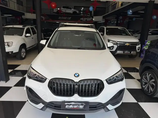 Carro BMW X1 2022 SDRIVE 20i M Sport 2.0 TB Flex Aut.