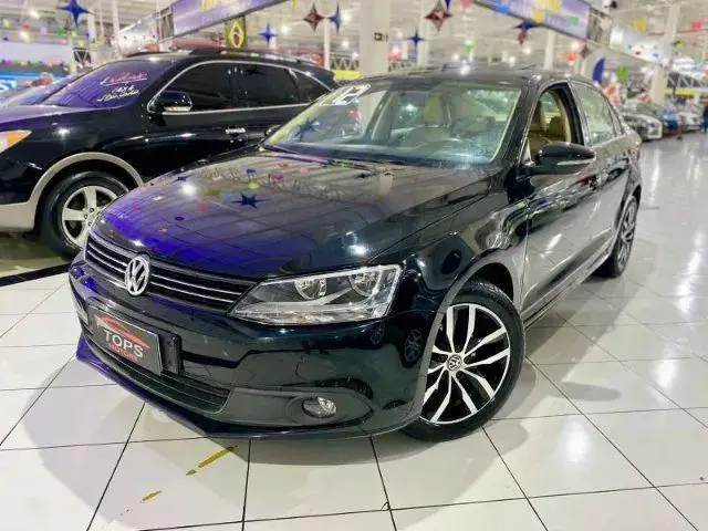 Carro Volkswagen Jetta 2012 2.0 Comfortline (Flex)