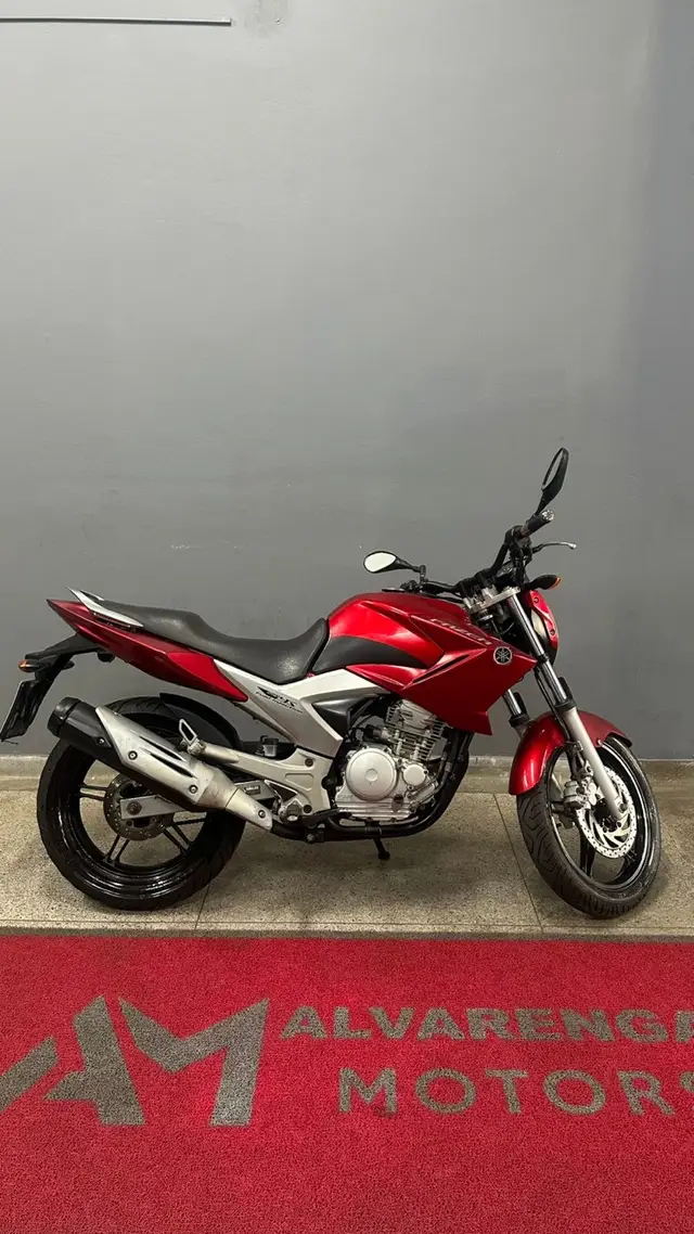 Moto Yamaha YS 250 Fazer 2012 250cc