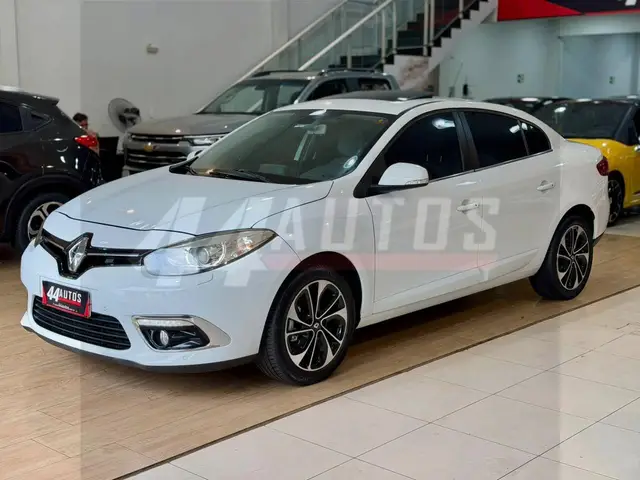 Carro Renault Fluence 2017 2.0 16V Privilege X-Tronic (Flex)
