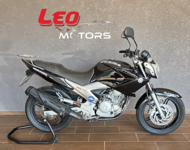 Moto Yamaha YS 250 Fazer 2012 250cc
