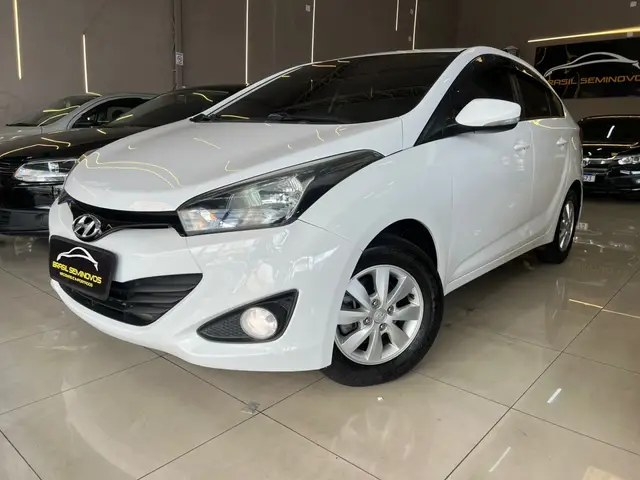 Carro Hyundai HB20 2015 1.0 Copa do Mundo (Flex)