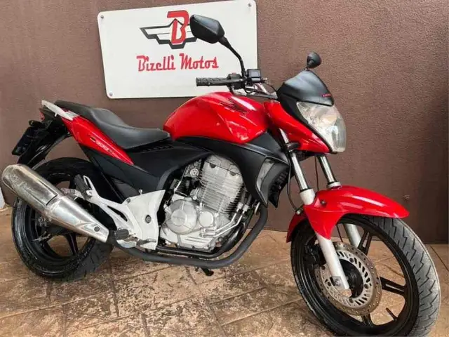 Moto Honda CB 300R 2010 Standard