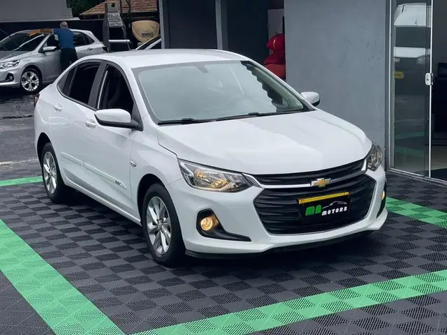 Carro Chevrolet Onix Plus 2020 1.0 LTZ Turbo Flex (Aut)