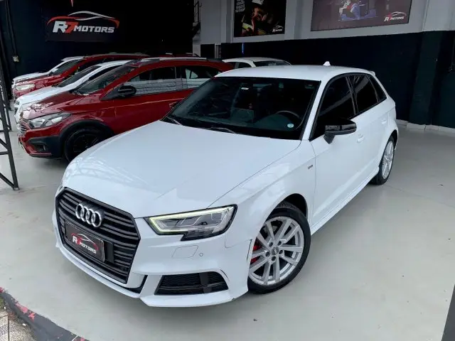 Carro Audi A3 2020 1.4 Prestige Tiptronic (Flex)