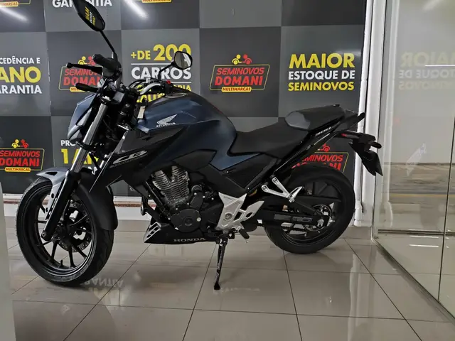 Moto Honda CB 300F Twister 2025 (ABS)