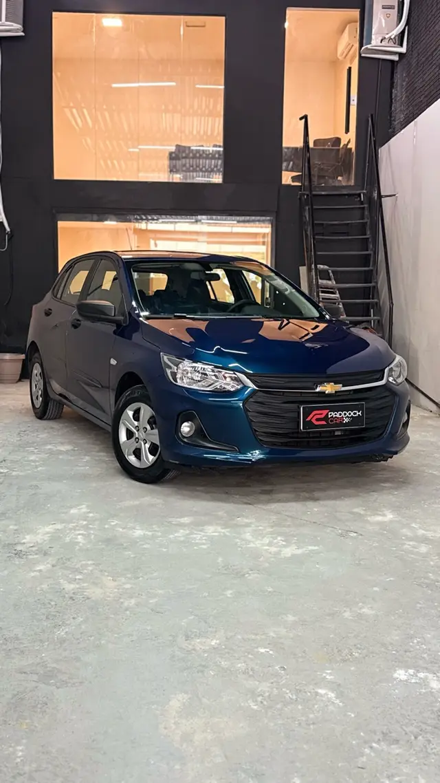 Carro Chevrolet Onix 2024 1.0