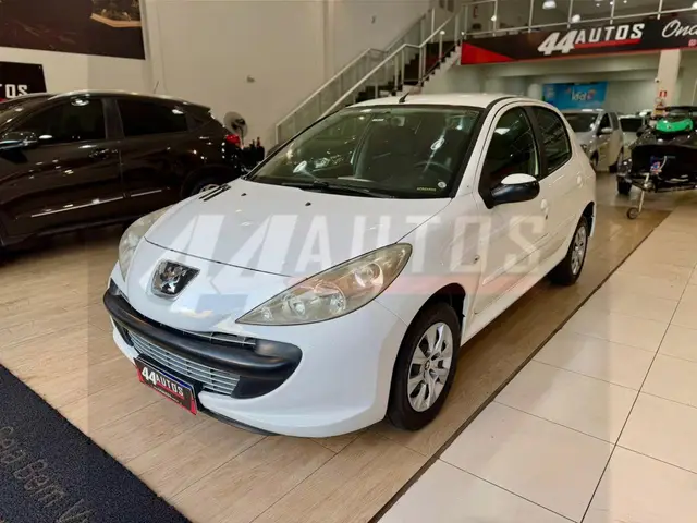 Carro Peugeot 207 2011 XR 1.4 (10 ANOS BRASIL)(Flex) 4p