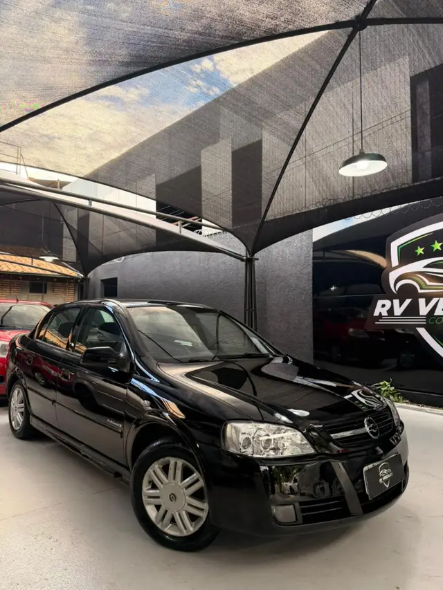 Carro Chevrolet Astra Sedan 2007 Elegance 2.0 (Flex)