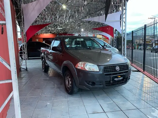 Carro Fiat Strada 2013 Working 1.4 (Flex)