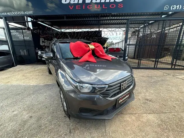 Carro Fiat Strada 2025 Endurance 1.3 Flex 8V CS