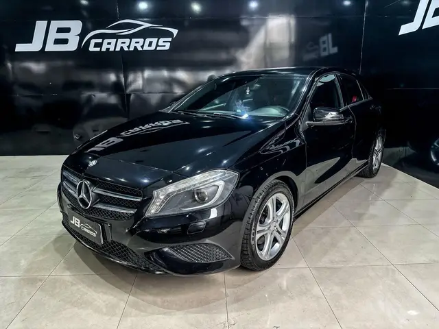 Carro Mercedes-Benz A 200 2014 1.6 Turbo Style DCT