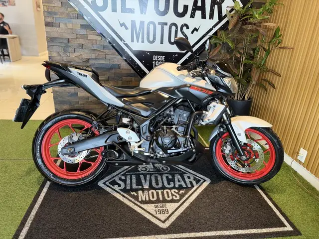 Moto Yamaha MT-03 2020 ABS