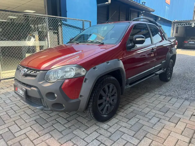 Carro Fiat Strada 2015 Adv.1.8 16V LOCKER Dualo. Flex CD