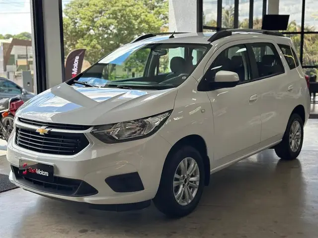 Carro Chevrolet Spin 2023 LT 1.8
