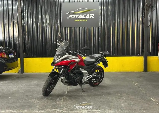 Moto Honda NC 750X 2023 ABS